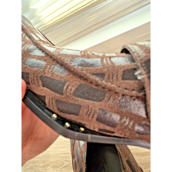 ZOTA UNIQUE Men\'s Suede Leather Geometric Lattice Pattern Dress Shoes Brown 11 main image 5